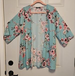 Heimish Aqua ,Pink and White 3/4 Sleeve Kimono